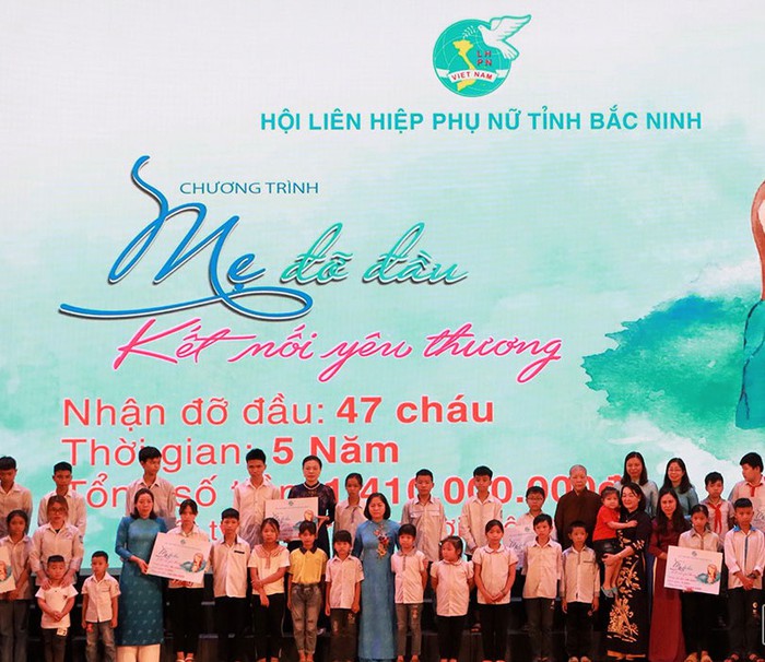 Hội LHPN tỉnh Bắc Ninh tổ chức nhiều hoạt động chào mừng ngày Gia đình Việt Nam - Ảnh 1.