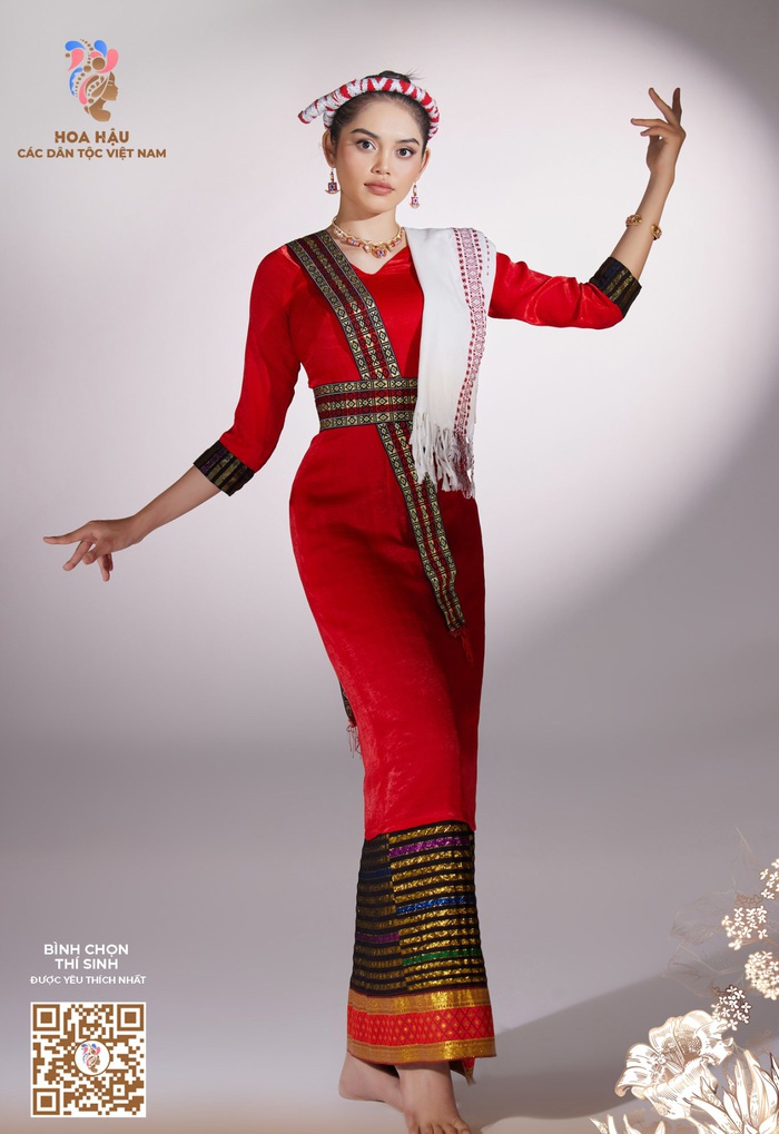 Dàn người đẹp Hoa hậu các dân tộc Việt Nam 2022 khoe sắc trong trang phục truyền thống - Ảnh 31.