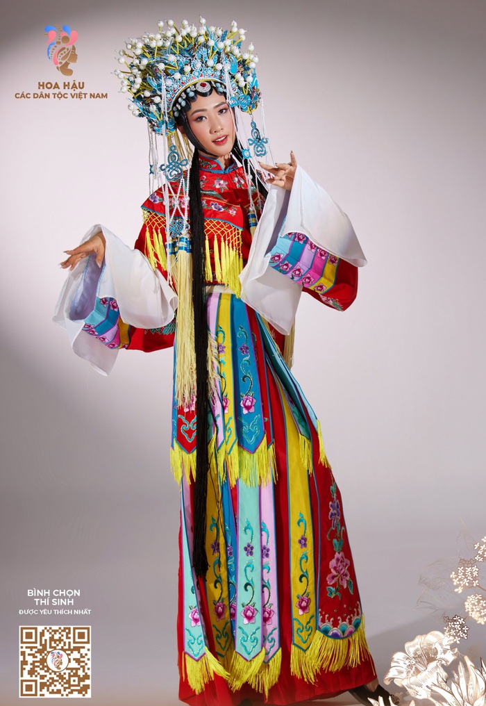 Dàn người đẹp Hoa hậu các dân tộc Việt Nam 2022 khoe sắc trong trang phục truyền thống - Ảnh 3.