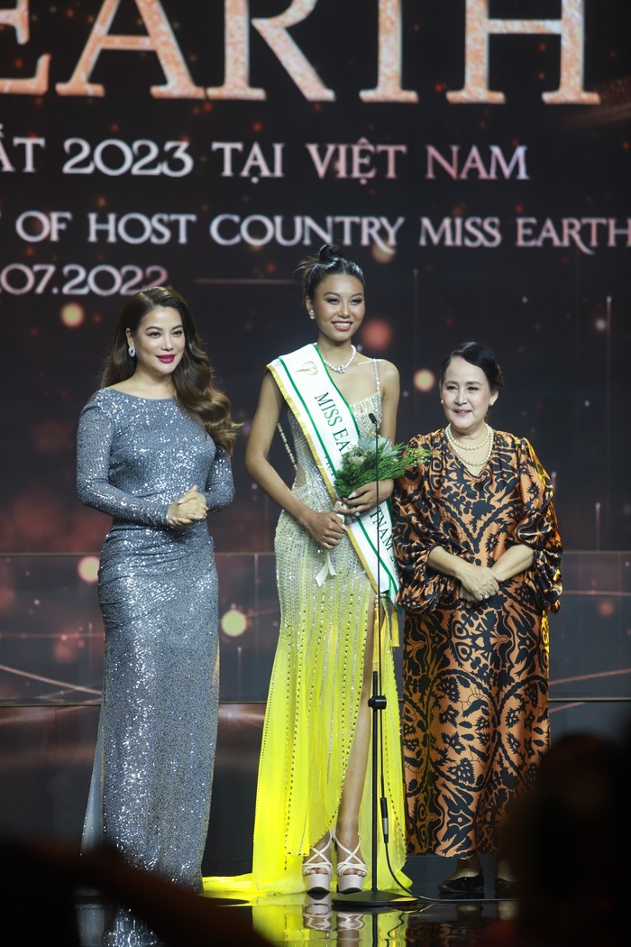 Người đẹp Khmer Thạch Thu Thảo dự thi Hoa hậu Trái đất 2022 - Ảnh 1.