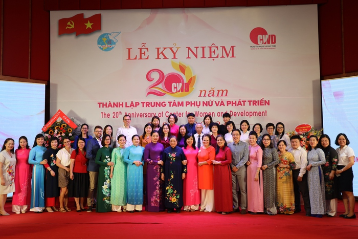 Trung tâm Phụ nữ và Phát triển là mô hình hoạt động đặc thù thành công, là niềm tự hào của Hội LHPNVN - Ảnh 3.
