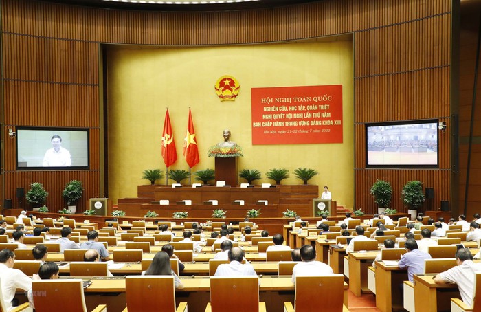 Cụ thể hóa nội dung Nghị quyết Hội nghị Trung ương 5 thành chương trình cụ thể - Ảnh 1.