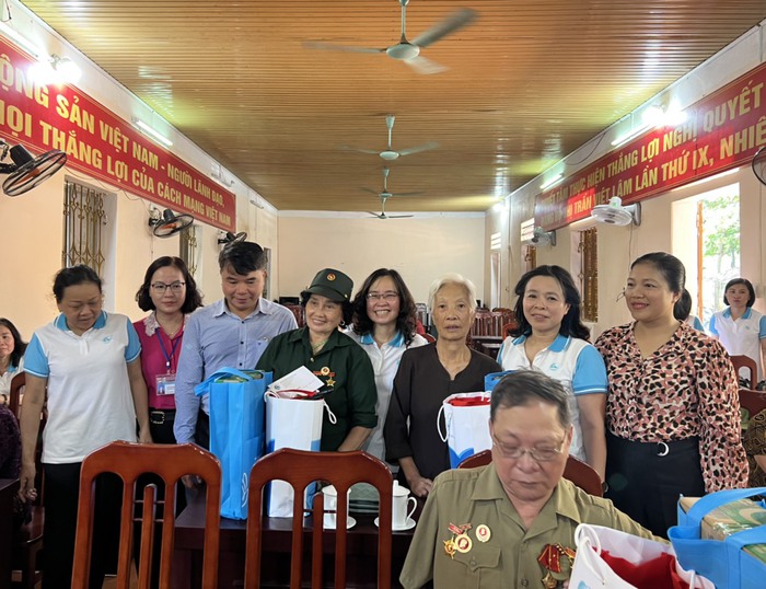 Đảng ủy cơ quan TƯ Hội LHPN VN về nguồn và tri ân người có công tại Cao Bằng, Hà Giang - Ảnh 4.