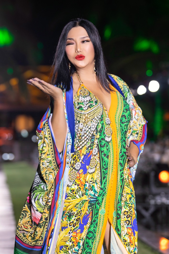 Cindy Thái Tài trình diễn xuất sắc trong Tuần lễ thời trang trẻ em Việt Nam  - Ảnh 3.