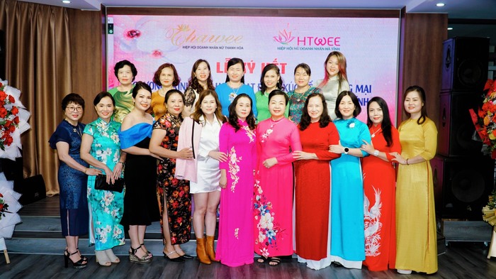 Thanh Hoá: Ký kết chương trình phối hợp xúc tiến thương mại với Hiệp Hội doanh nhân nữ Hà Tĩnh  - Ảnh 2.