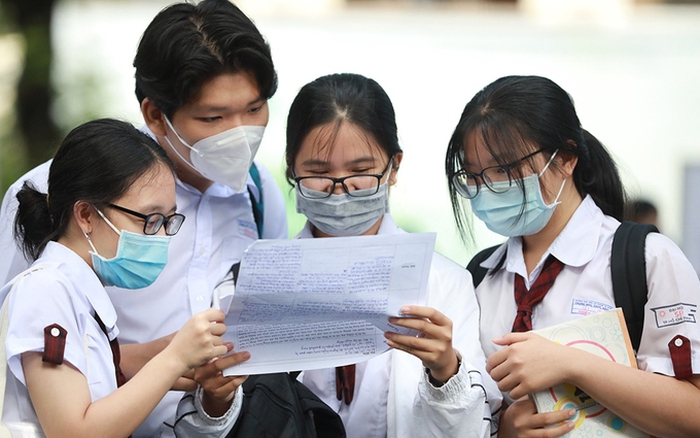Nộp lệ phí xét tuyển trực tuyến từ ngày 21 đến 28/8/2022