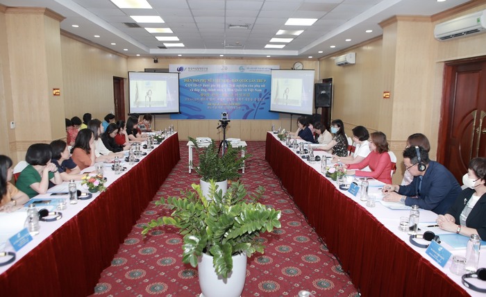 Trải nghiệm của phụ nữ trong đại dịch COVID-19, đáp ứng chính sách của Hàn Quốc và Việt Nam - Ảnh 2.