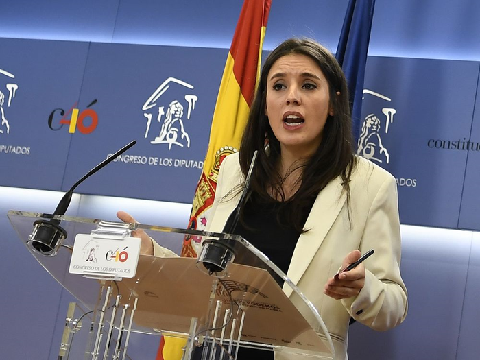 Tây Ban Nha thông qua luật về tình dục đồng thuận - Ảnh 2.