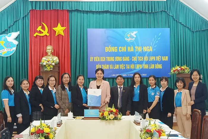 Chủ tịch Hội LHPN Việt Nam thăm và làm việc với Hội LHPN tỉnh Lâm Đồng - Ảnh 1.