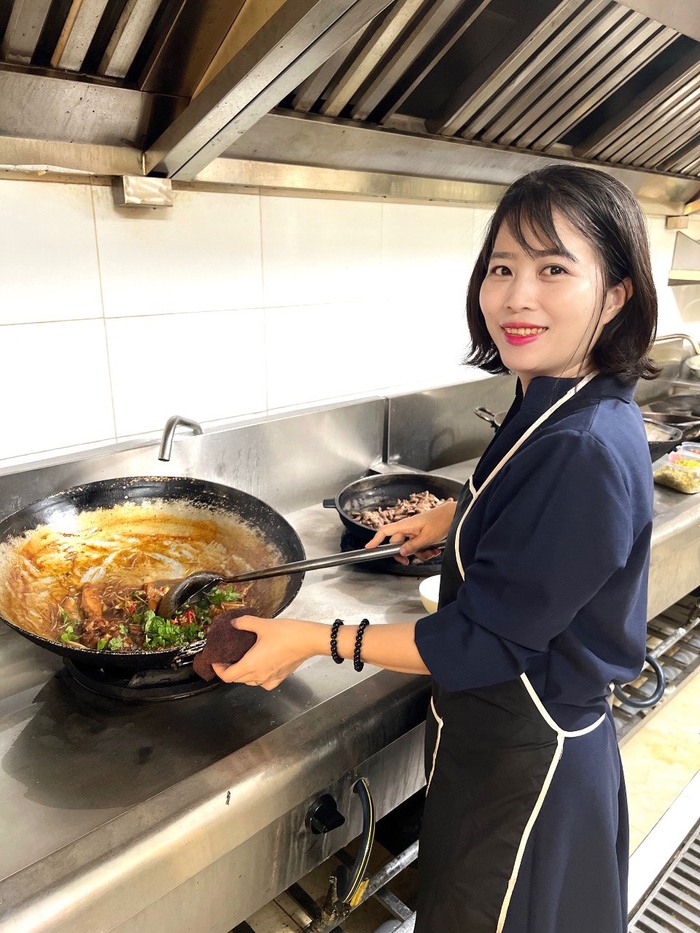 “Góc bếp” mang đậm hương vị món ăn gia đình Việt - Ảnh 1.