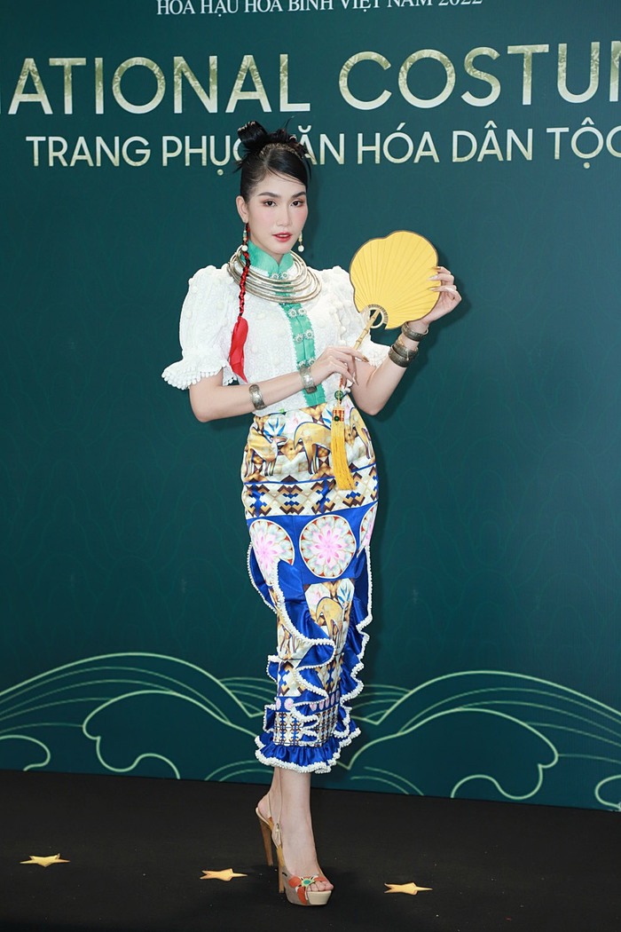 Dàn Hoa hậu Vbiz tề tựu trên thảm đỏ đêm thi Miss Grand Vietnam 2022 - Ảnh 8.