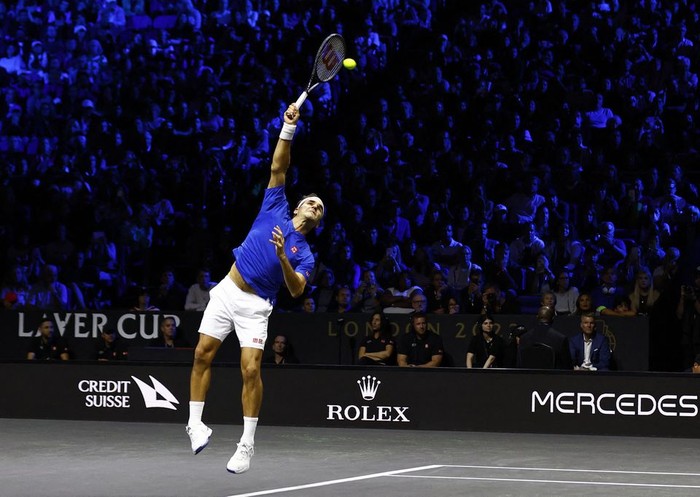 Tay vợt huyền thoại Roger Federer bật khóc khi giải nghệ với những cột mốc không thể nào quên - Ảnh 2.