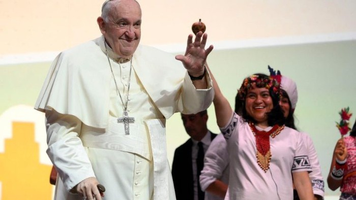 Giáo hoàng Francis kêu gọi ngừng sử dụng nhiên liệu hóa thạch - Ảnh 1.