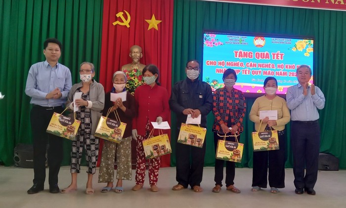 Nestlé Việt Nam hỗ trợ hơn 8.000 người có hoàn cảnh khó khăn nhân dịp Tết Nguyên đán - Ảnh 1.