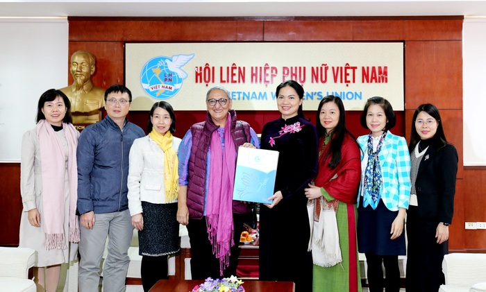 Tăng cường hợp tác giữa Liên đoàn Phụ nữ Dân chủ Quốc tế và Hội LHPN Việt Nam - Ảnh 1.