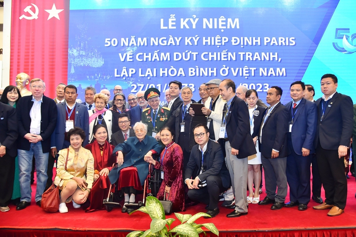 Chùm ảnh: Chủ tịch Hội LHPN Việt Nam tham dự Lễ kỷ niệm 50 năm Ngày ký Hiệp định Paris - Ảnh 2.