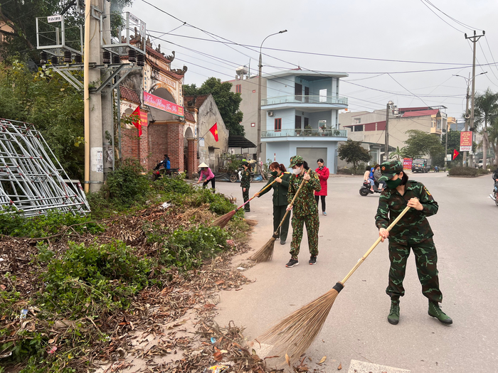 Bắc Giang: Tổng vệ sinh môi trường, hưởng ứng Tết trồng cây - Ảnh 1.
