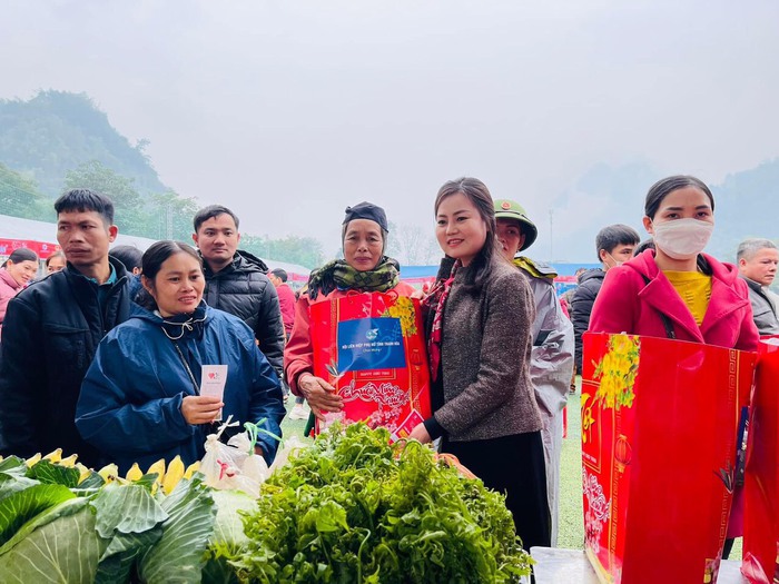 Thanh Hóa: Huy động hơn 6 tỷ đồng tổ chức nhiều hoạt động ý nghĩa dành cho hội viên nghèo và trẻ mồ côi  - Ảnh 1.