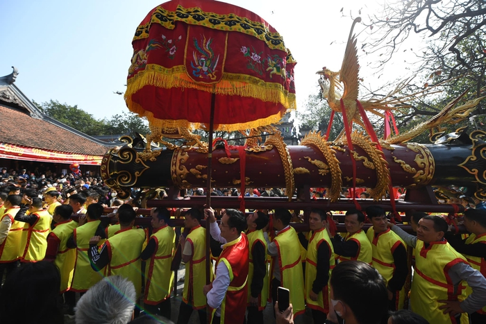 Biển người đổ về lễ hội Đồng Kỵ, Bắc Ninh trong ngày mồng 4 Tết
 - Ảnh 7.