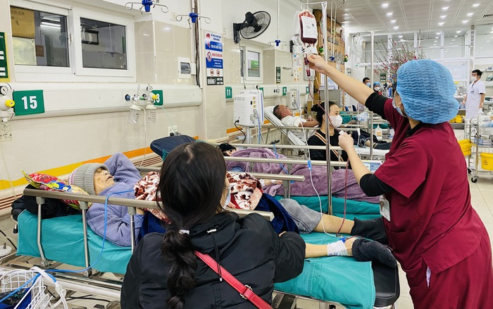 Số ca cấp cứu do tai nạn giao thông, pháo nổ, ngộ độc thức ăn trong những ngày Tết gia tăng