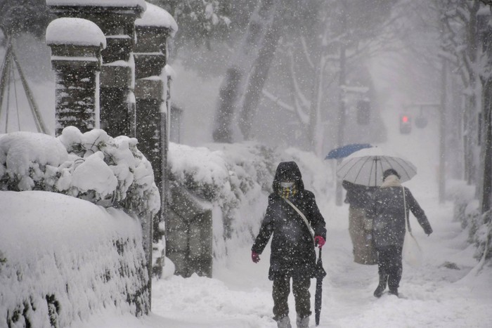 Đợt lạnh kỷ lục càn quét Đông Á dịp Tết: Vì sao thời tiết cực đoan sẽ là 'bình thường mới'? - Ảnh 2.