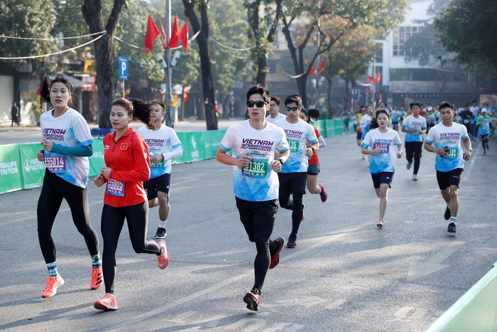  Lan tỏa lối sống tích cực cùng đường chạy bán marathon do Herbalife Việt Nam đồng hành  - Ảnh 1.