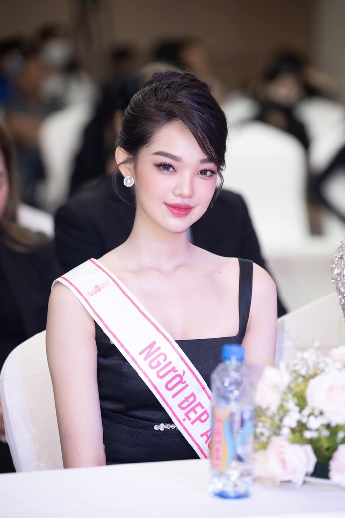 Loạt điểm giống nhau của Cẩm Đan và Bé Quyên - 2 người đẹp nổi tiếng khi đi thi Hoa hậu - Ảnh 5.
