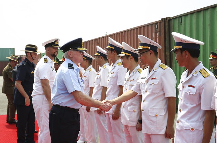 TPHCM; Những nữ Hải quân nhân dân Việt Nam tham gia đón Tàu Hải quân Hoàng gia Australia thăm xã giao Việt Nam - Ảnh 3.