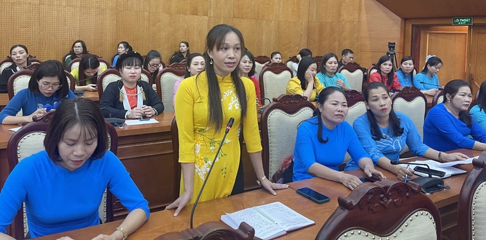 Thái Nguyên: Chủ tịch UBND tỉnh đối thoại cùng cán bộ, hội viên, phụ nữ - Ảnh 1.