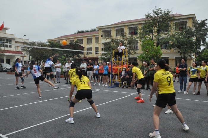 Gần 180 vận động viên tranh tài tại Hội thao Phụ nữ tỉnh Hưng Yên năm 2023 - Ảnh 1.