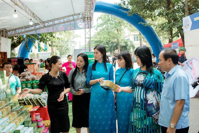 Hỗ trợ phát triển sinh kế hòa nhập cộng đồng cho nạn nhân mua bán người tại Thái Nguyên - Ảnh 2.