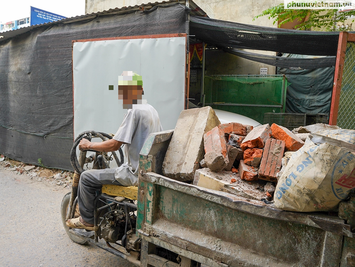 Người Hà Nội khốn khổ vì bãi rác tự phát nằm ở khu dân cư - Ảnh 9.