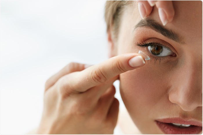 10 nguyên nhân gây đỏ mắt và cách điều trị - Ảnh 4.