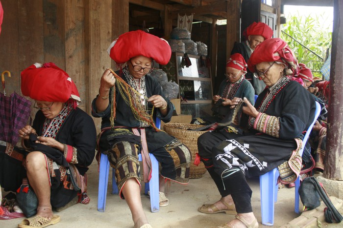 Bảo tồn, phát huy giá trị văn hóa gắn với du lịch để phát triển kinh tế- Ảnh 2.