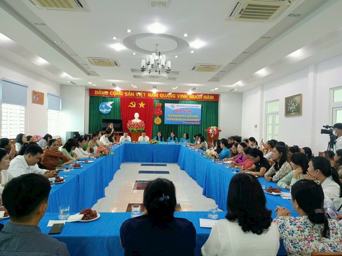 Ninh Thuận: Giao lưu nữ doanh nhân, hợp tác xã và hộ kinh doanh về hỗ trợ phụ nữ khởi nghiệp  - Ảnh 1.