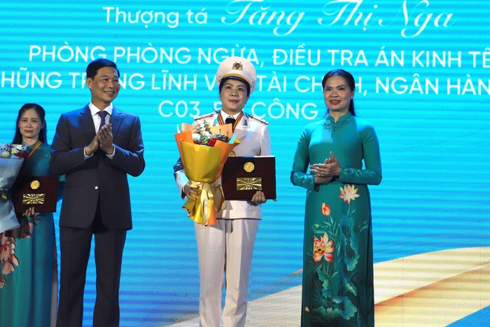 Danh sách 3 tập thể, 10 cá nhân nhận Giải thưởng phụ nữ Việt Nam năm 2022- Ảnh 8.