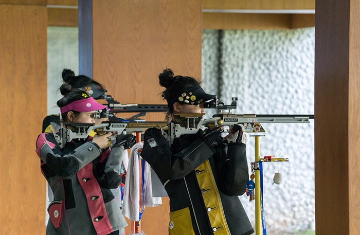 Các nữ xạ thủ tranh tài tại giải vô địch bắn súng Quốc gia 2023- Ảnh 8.