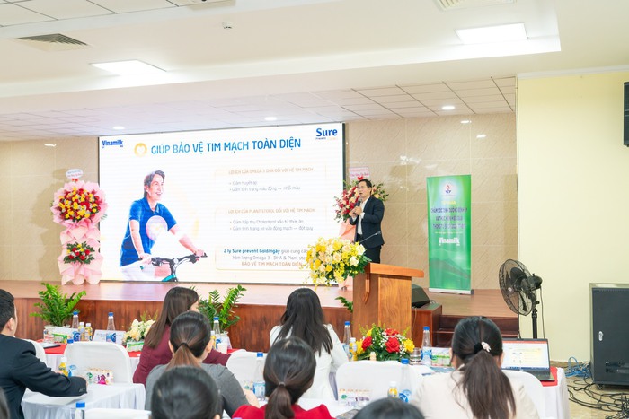 Vinamilk hợp tác chiến lược với CLB Điều Dưỡng Trưởng Việt Nam để chăm sóc sức khỏe cho hàng triệu người bệnh 
- Ảnh 4.