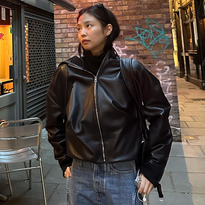 Jennie (BLACKPINK) hút triệu like khi khoe ảnh chụp trước nhà hàng Việt Nam- Ảnh 2.