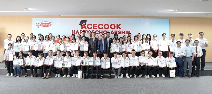  Acecook Happy Scholarship -  Hành trình trao hạnh phúc đến hàng ngàn sinh viên- Ảnh 1.
