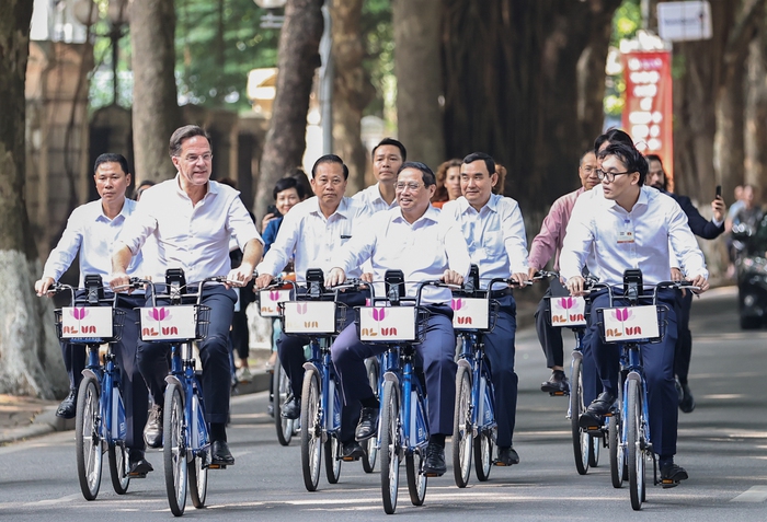 Con đường nổi tiếng bậc nhất Hà Nội vừa được hai vị thủ tướng đạp xe thưởng ngoạn
 - Ảnh 3.