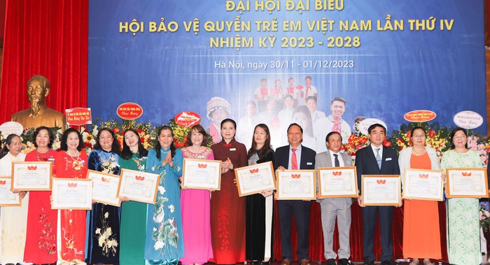 Gần 300 đại biểu về dự Đại hội đại biểu Hội Bảo vệ Quyền trẻ em Việt Nam lần thứ IV- Ảnh 1.