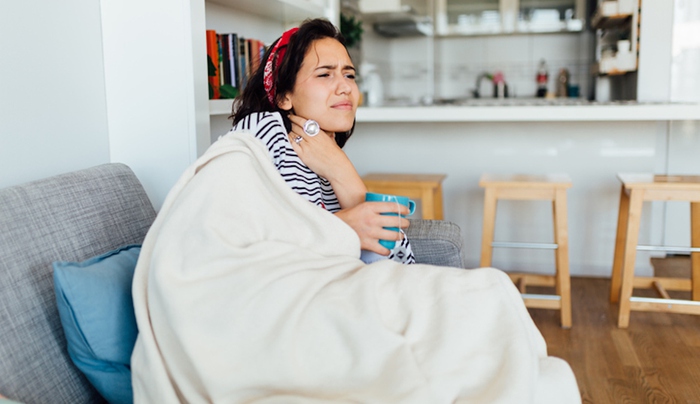 7 lý do khiến bạn đau họng vào buổi sáng dù không bị bệnh- Ảnh 2.