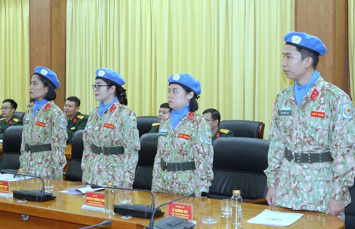 Việt Nam cử 3 nữ sĩ quan lên đường gìn giữ hòa bình Liên hợp quốc - Ảnh 2.