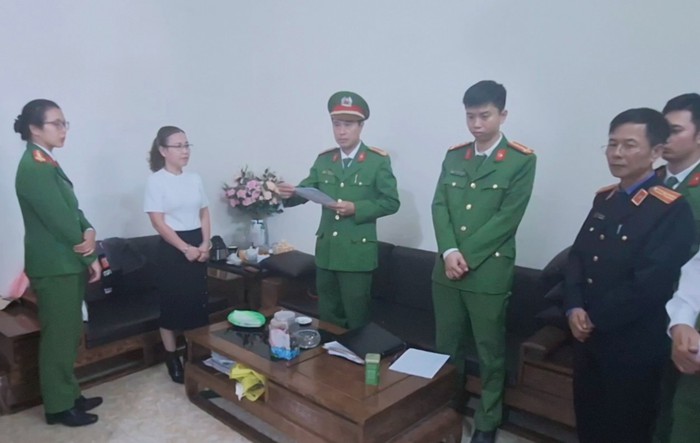 Đăng tải thông tin sai sự thật, cựu nữ giáo viên ở Thanh Hóa bị bắt- Ảnh 1.