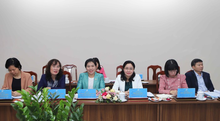 Hội nghị lần thứ 4 Đoàn Chủ tịch Trung ương Hội LHPN Việt Nam khóa XIII thảo luận nhiều nội dung quan trọng- Ảnh 2.