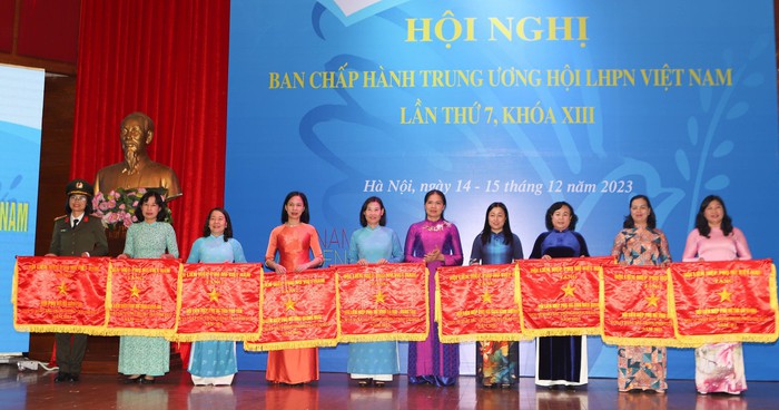 Danh sách 62 tập thể nhận cờ thi đua, bằng khen của Trung ương Hội LHPN Việt Nam- Ảnh 2.