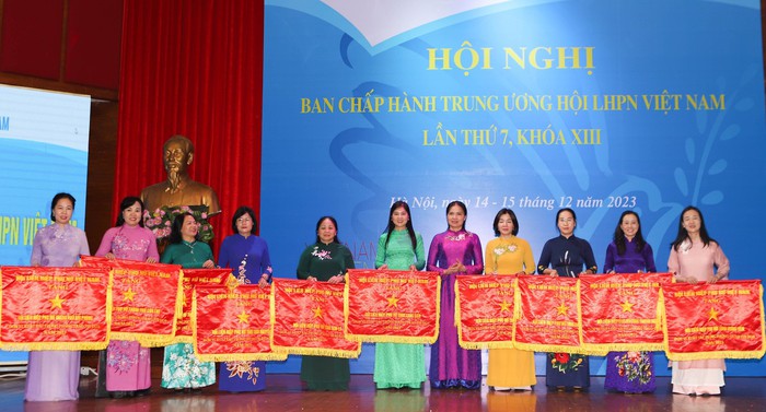 Danh sách 62 tập thể nhận cờ thi đua, bằng khen của Trung ương Hội LHPN Việt Nam- Ảnh 3.