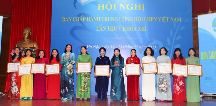 Danh sách 62 tập thể nhận cờ thi đua, bằng khen của Trung ương Hội LHPN Việt Nam- Ảnh 4.
