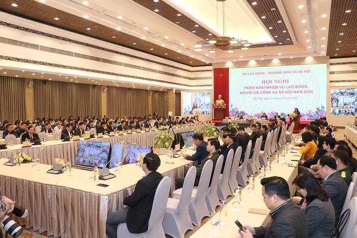 Phó Thủ tướng Trần Hồng Hà: Chú trọng bảo vệ trẻ em trên môi trường mạng- Ảnh 2.